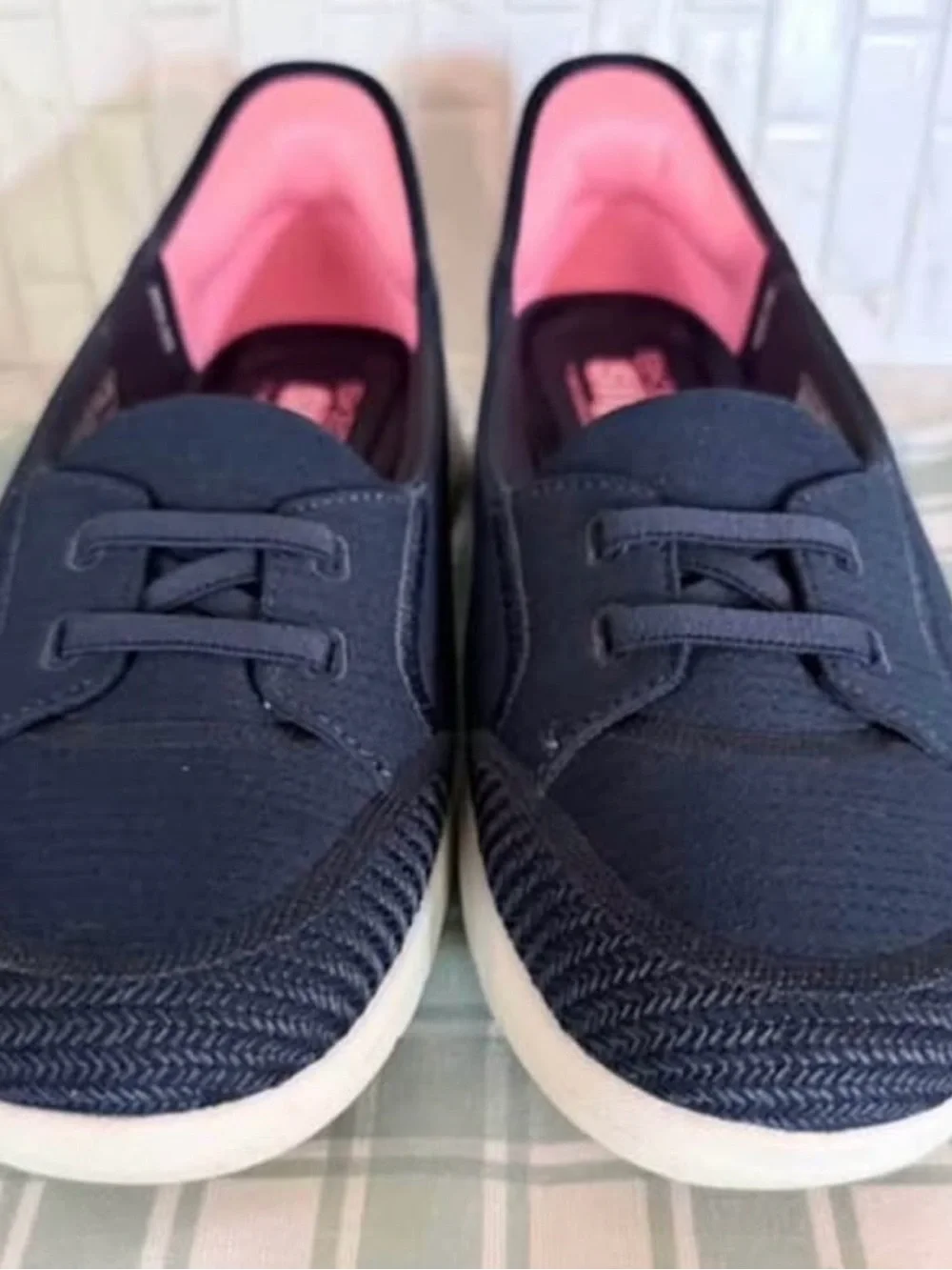 Skechers Hands Free Slip-Ins Navy Walking Shoes Size 9